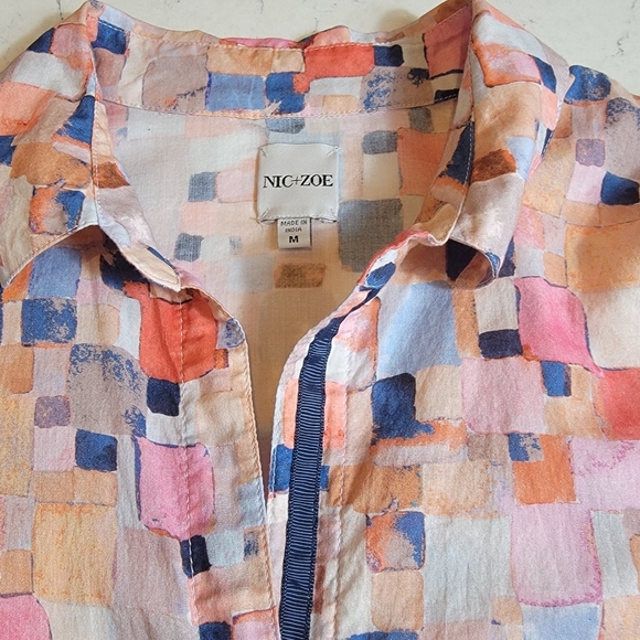 Nic+Zoe 100% cotton Abstract Print Button Front colorful Tunic Top Medium - Picture 6 of 10